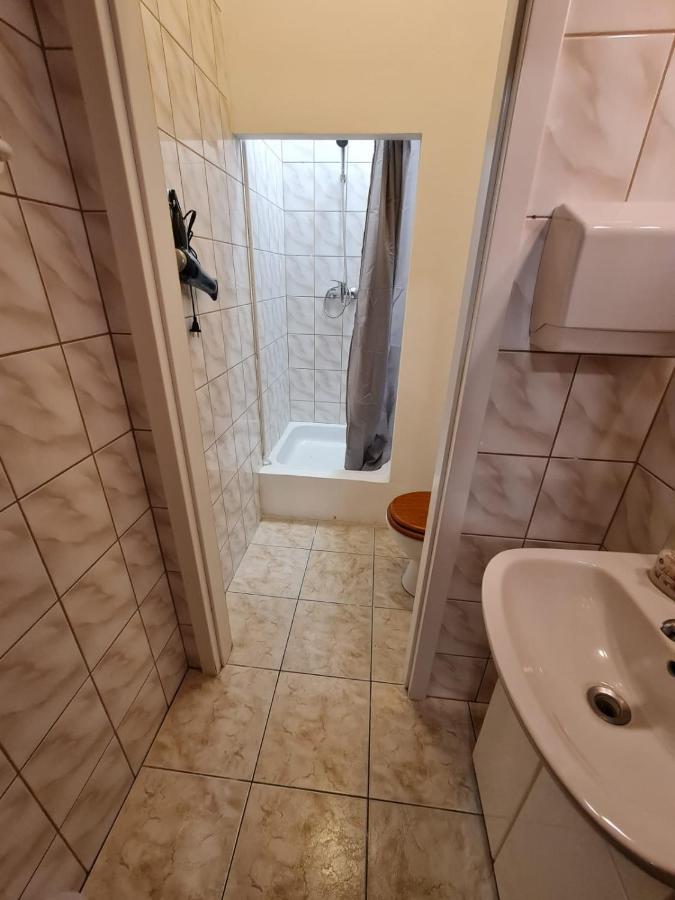 Fantastic Waw - J7 Room E Varsovia Exterior foto